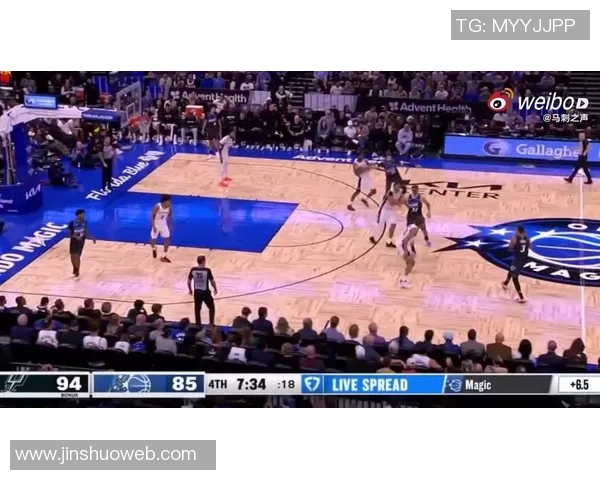 尚帕尼外线手感火热命中五记三分砍下十五分三板一帽助球队取胜